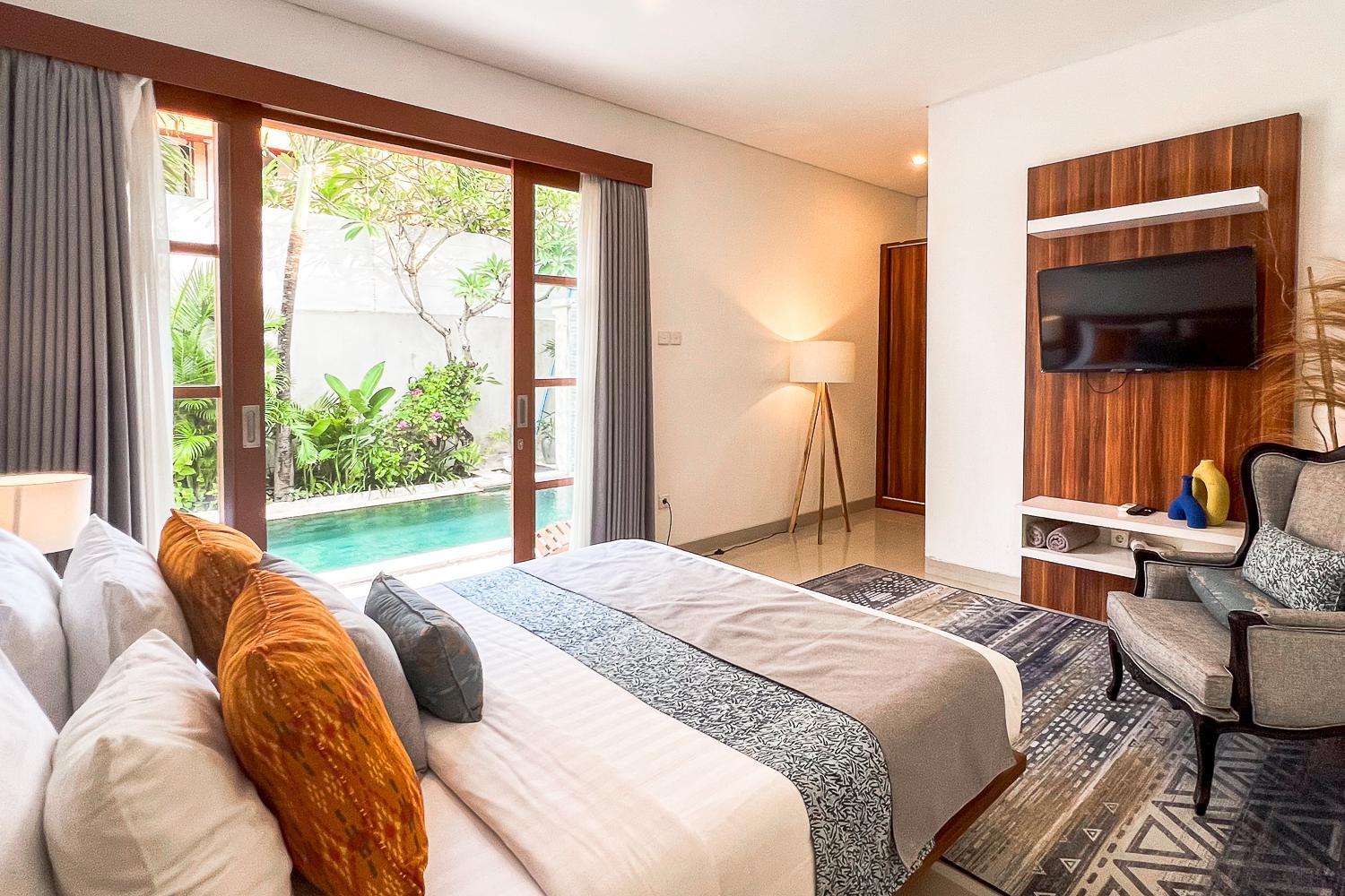 Manis La Bora In Villa